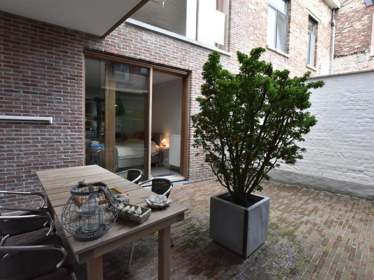 Studio In Ieper With Terrace Luaran gambar