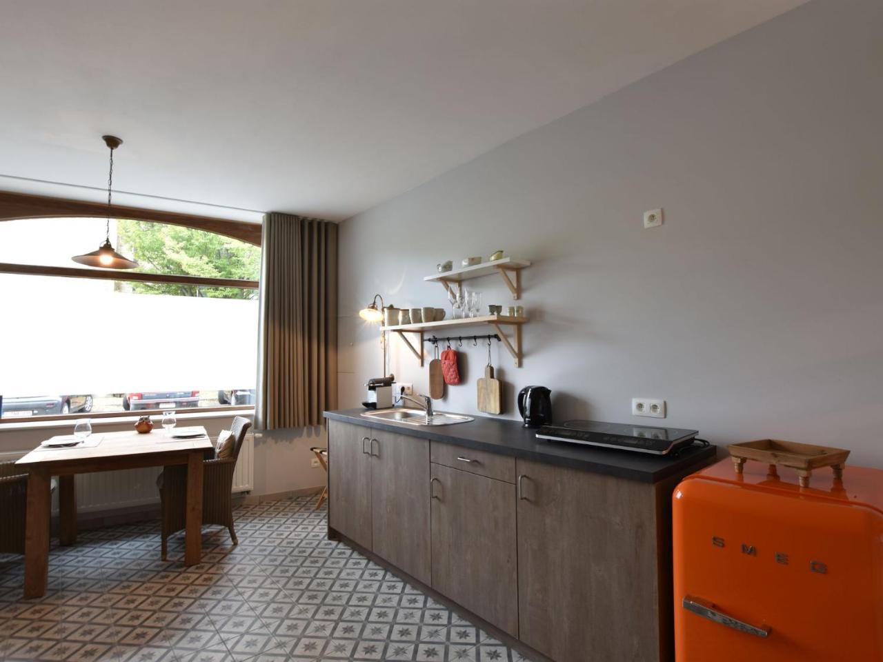 Studio In Ieper With Terrace Luaran gambar