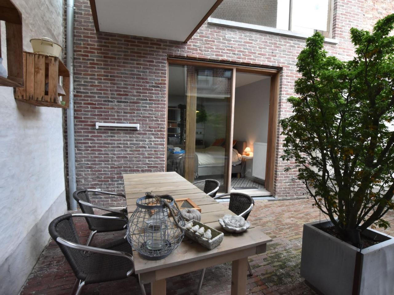 Studio In Ieper With Terrace Luaran gambar